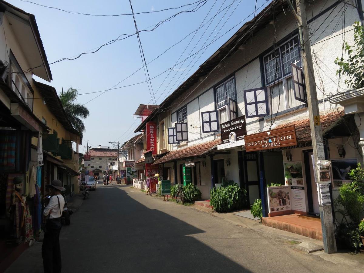 ホテル パーク アベニュー Kochi エクステリア 写真